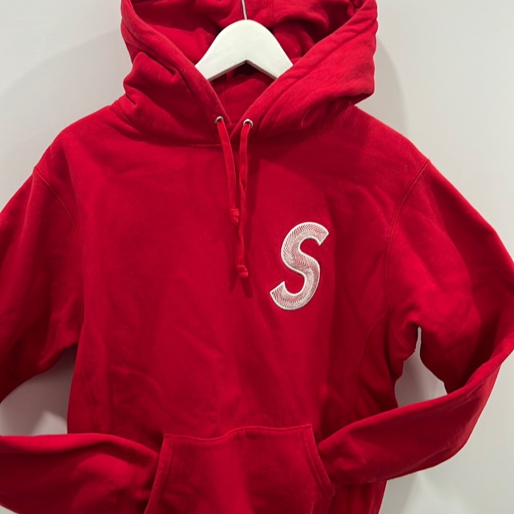 Supreme ‘S’ Hoodie
